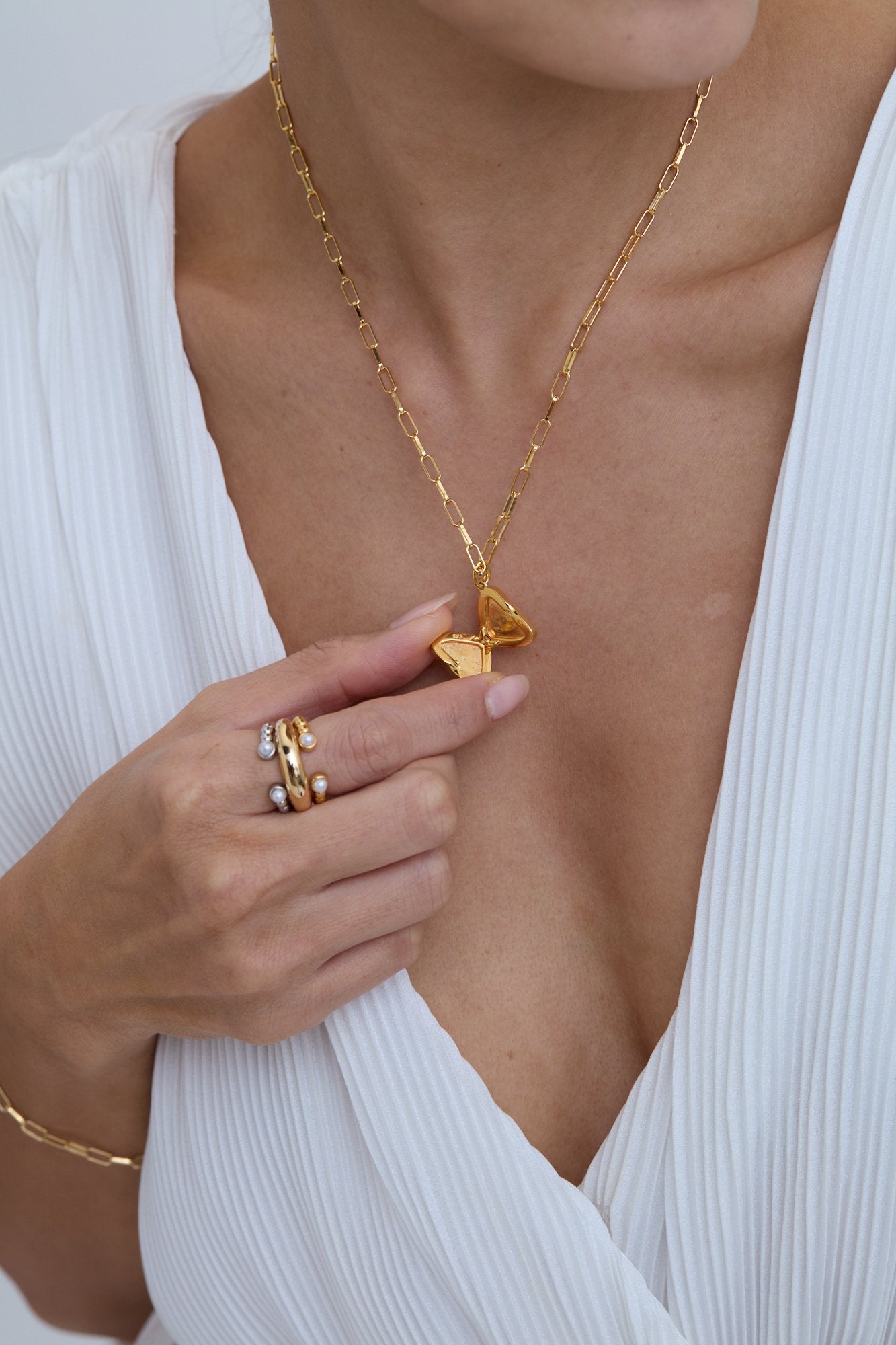 Salamis Wing Locket - Initial (opt)