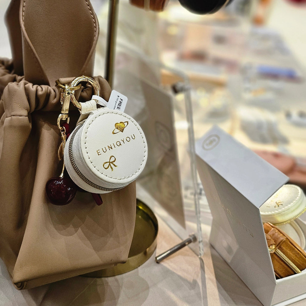 Limited-edition Trinket Charm