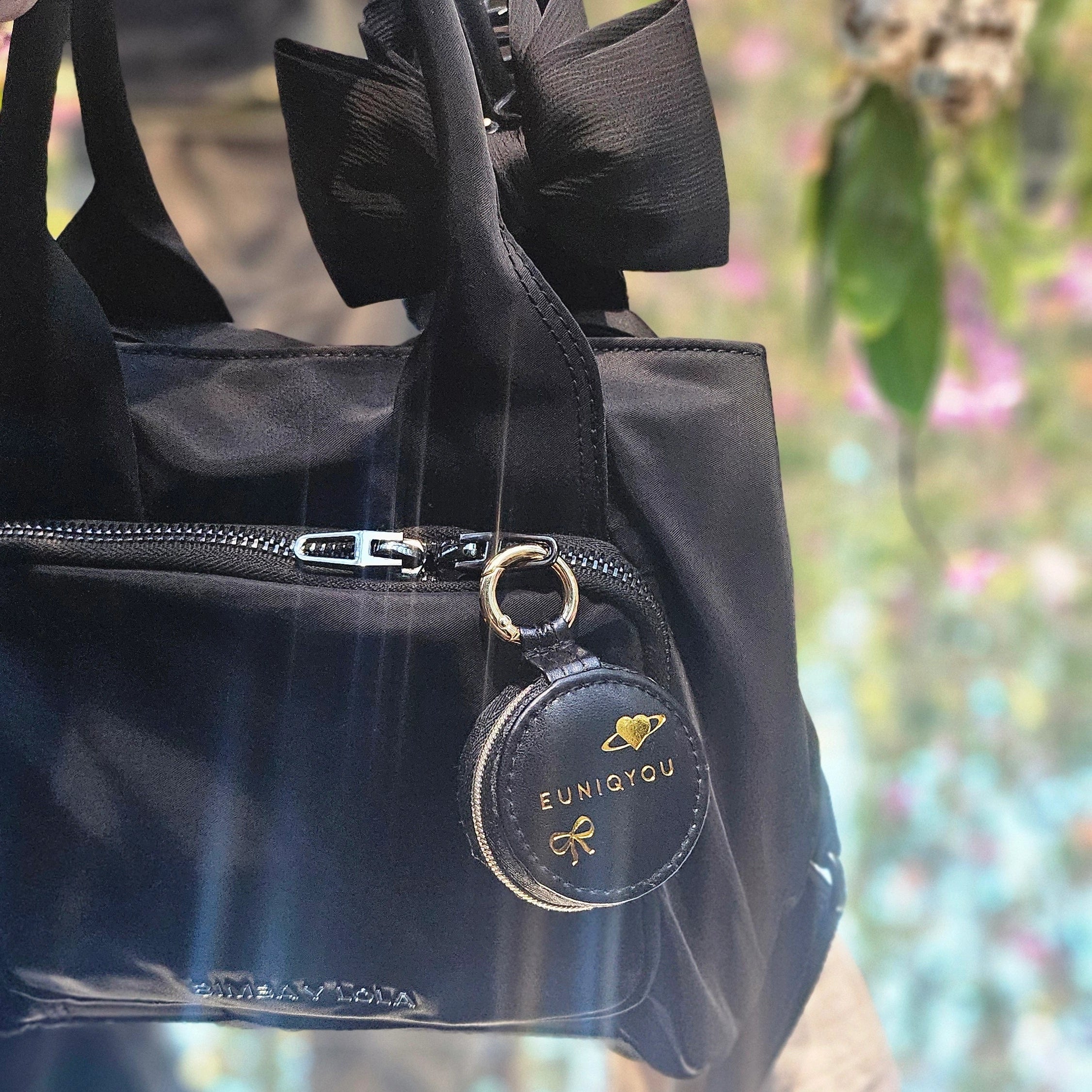 Limited-edition Trinket Charm