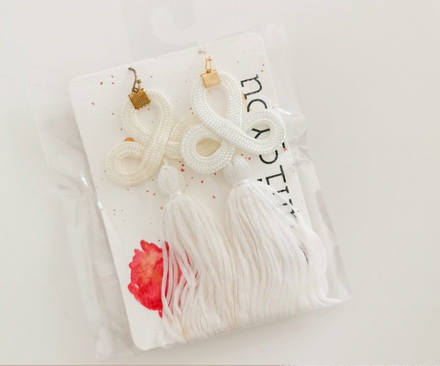 Oriental Tassels Earrings