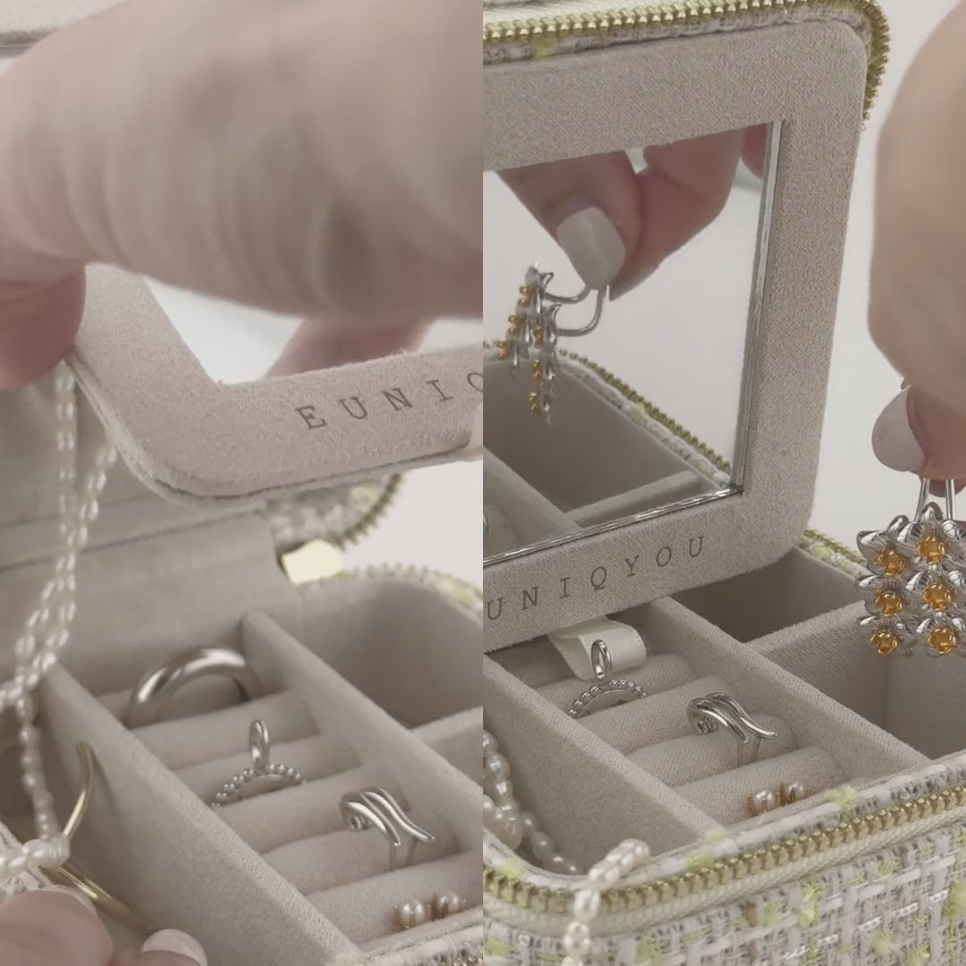 Med. Tweed Jewellery Case w/ mirror