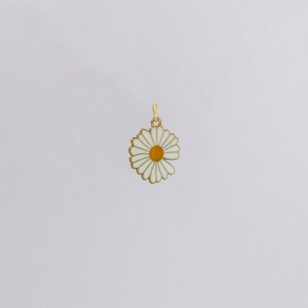 White Daisy Charm