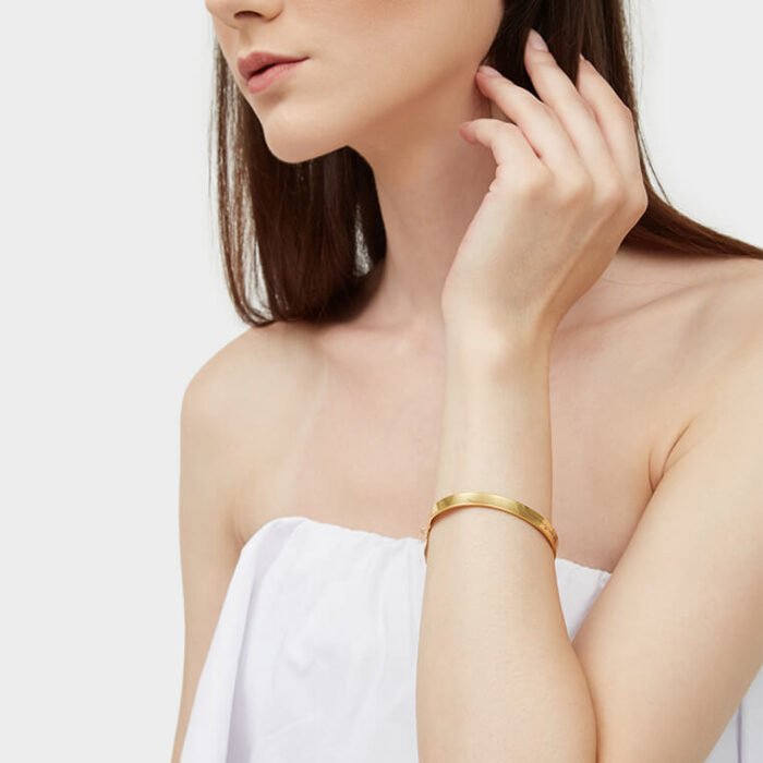 model gold 6mm cuff