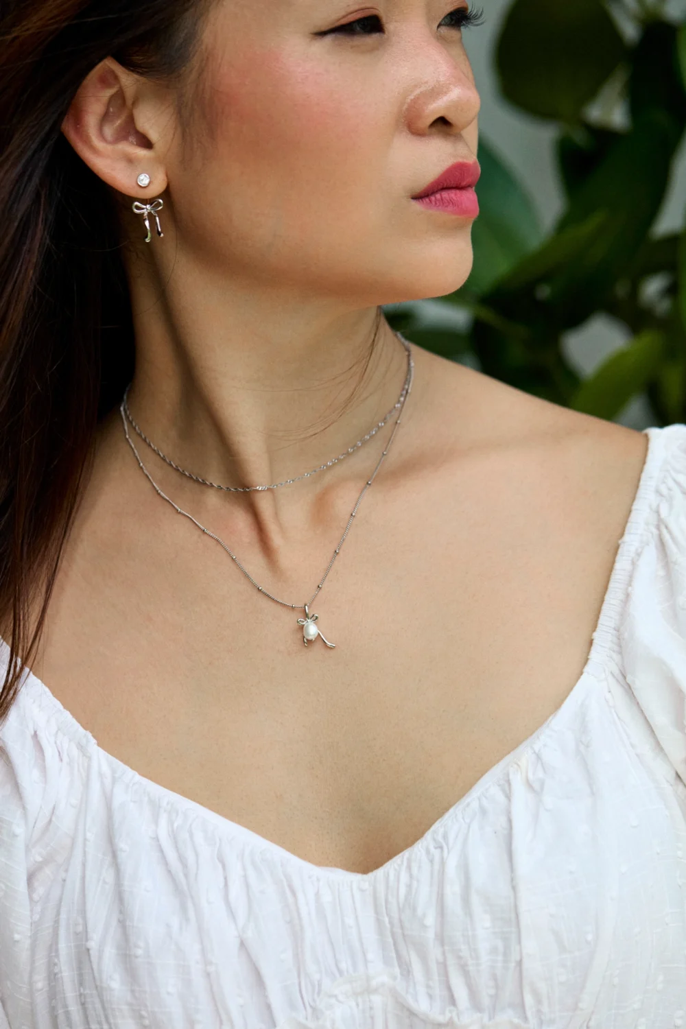 Poise & Bow Pendant